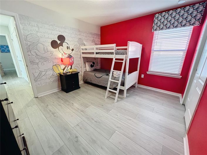 Image No.29-6 Bed Property for sale