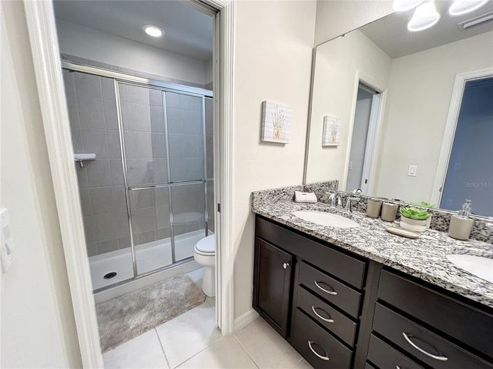 Image No.33-6 Bed Property for sale