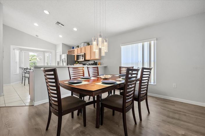 Image No.20-4 Bed Property for sale