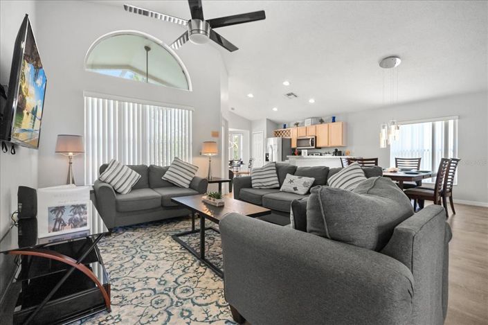 Image No.22-4 Bed Property for sale