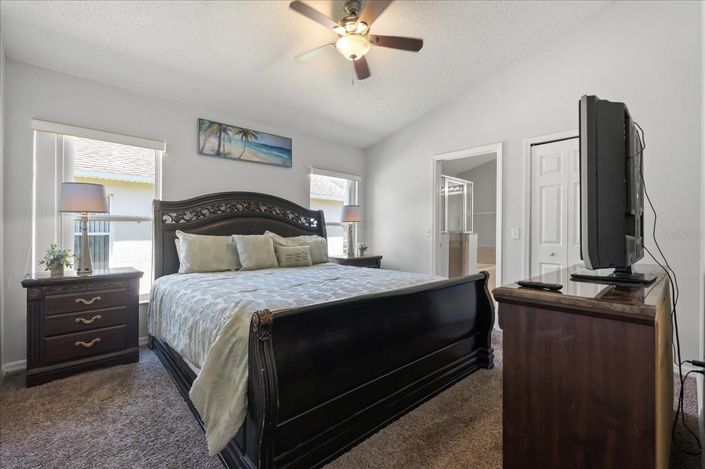 Image No.8-4 Bed Property for sale