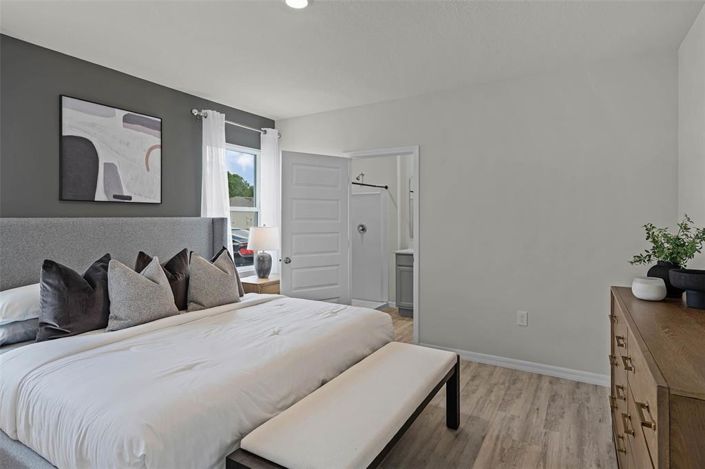 Image No.11-4 Bed Property for sale