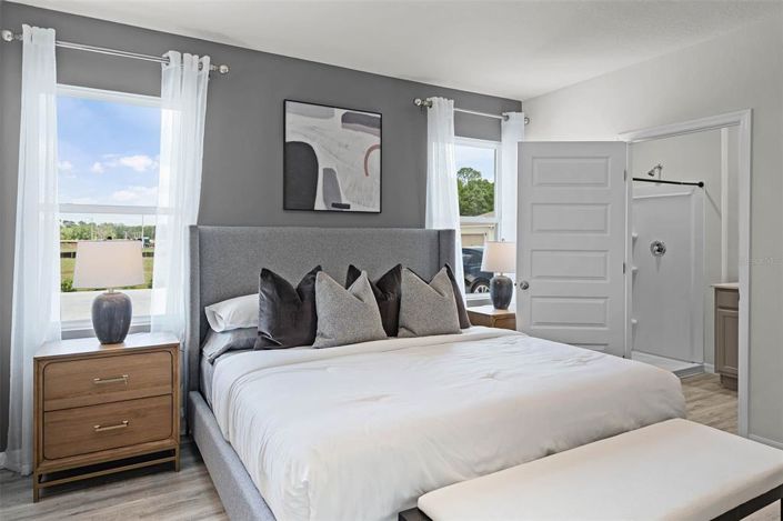 Image No.12-4 Bed Property for sale