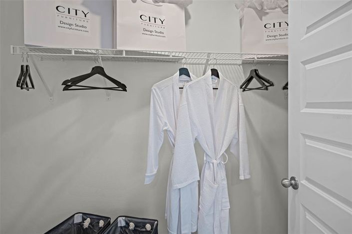 Image No.14-4 Bed Property for sale