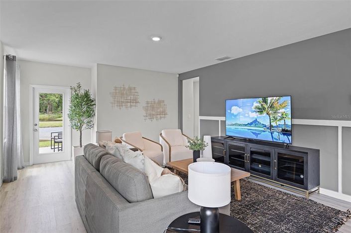 Image No.2-4 Bed Property for sale