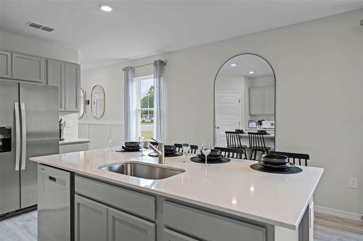 Image No.8-4 Bed Property for sale