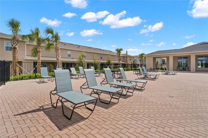 Image No.28-3 Bed Townhouse for sale