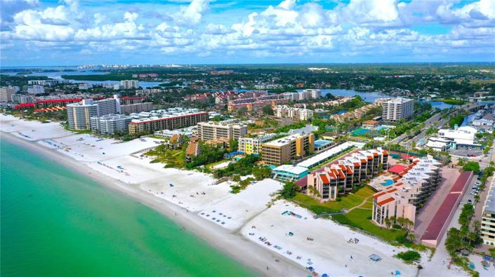 Image No.67-2 Bed Property for sale