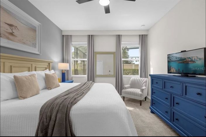 Image No.16-6 Bed Property for sale