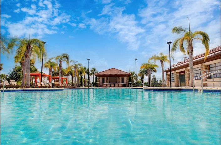 Image No.62-6 Bed Property for sale