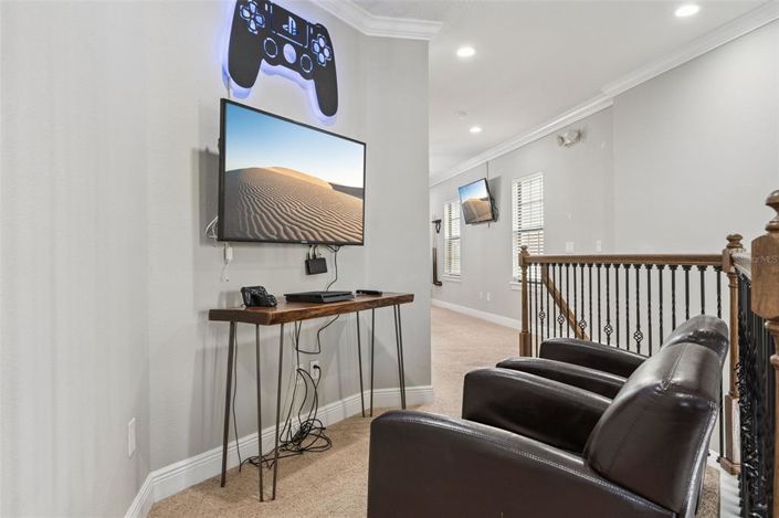 Image No.14-5 Bed Property for sale