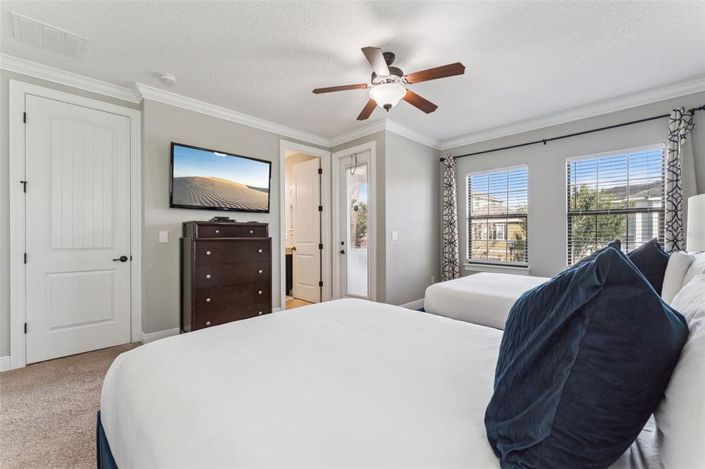 Image No.16-5 Bed Property for sale