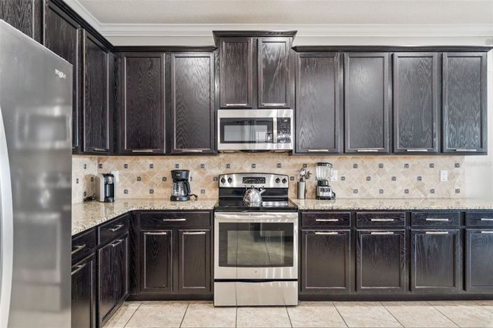 Image No.5-5 Bed Property for sale