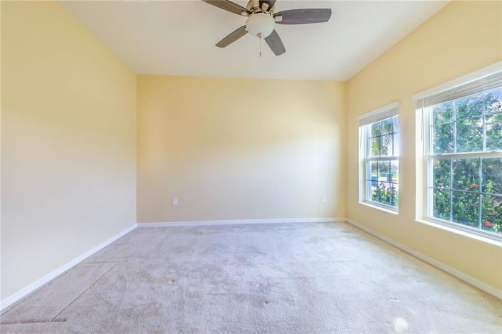 Image No.7-4 Bed Property for sale