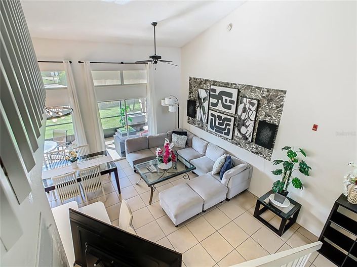 Image No.18-2 Bed Townhouse for sale