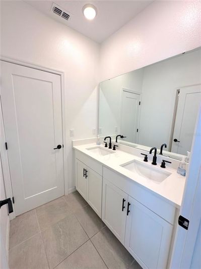 Image No.22-3 Bed Townhouse for sale