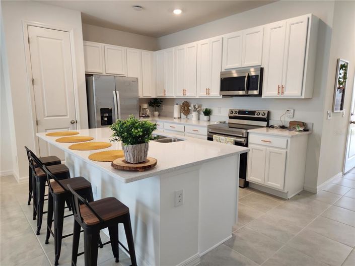 Image No.6-3 Bed Townhouse for sale