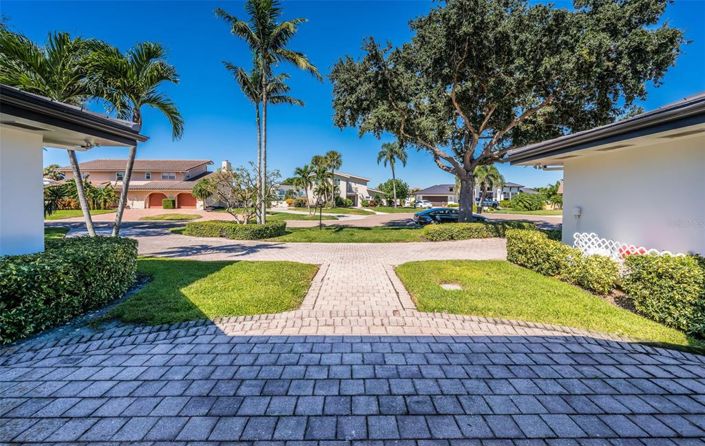 Image No.10-Propriété de 4 chambres à vendre à Floride