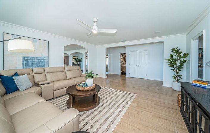 Image No.21-Propriété de 4 chambres à vendre à Floride