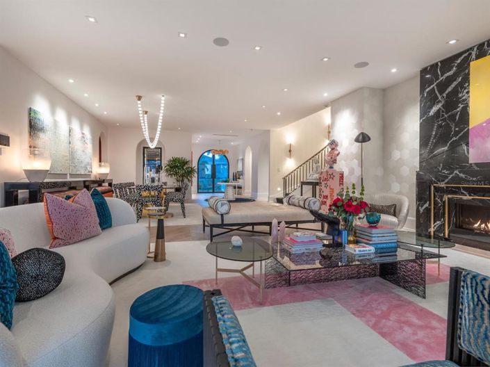 Image No.13-4 Bed Property for sale