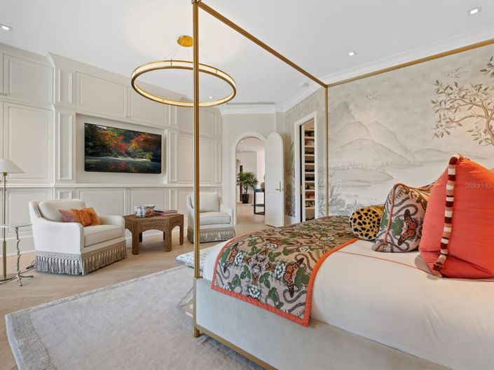 Image No.26-4 Bed Property for sale