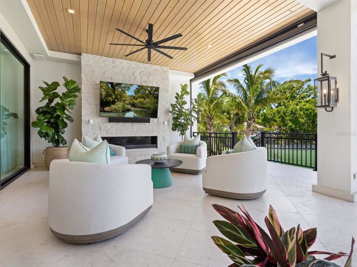 Image No.49-4 Bed Property for sale