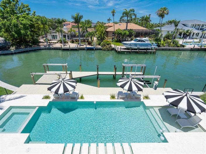 Image No.53-4 Bed Property for sale