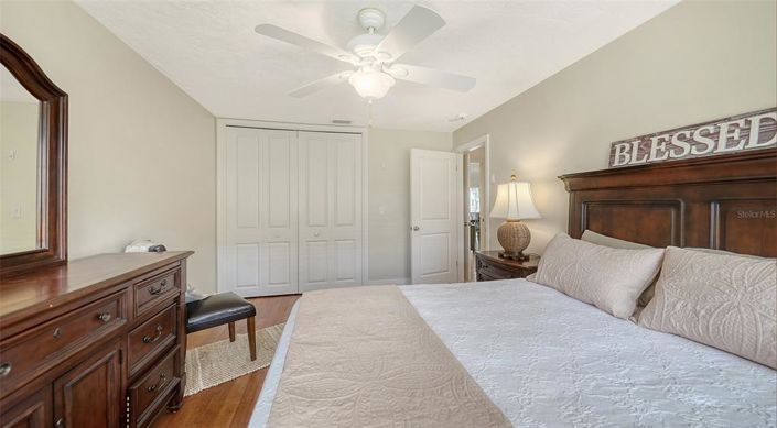 Image No.36-3 Bed Property for sale