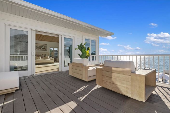 Image No.58-6 Bed Property for sale