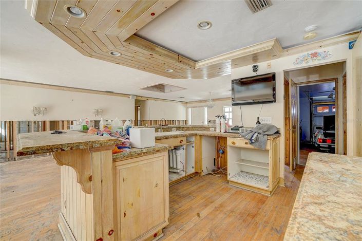 Image No.13-2 Bed Property for sale