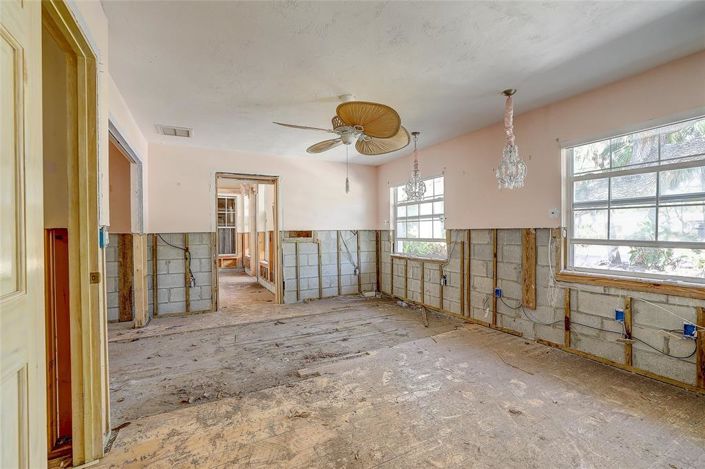 Image No.15-2 Bed Property for sale