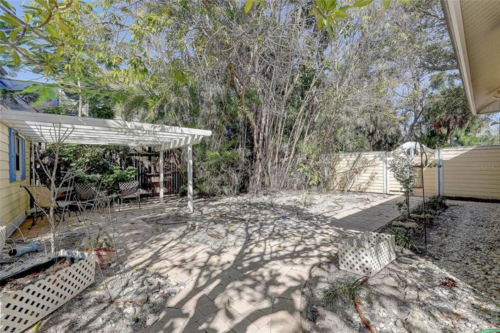 Image No.37-2 Bed Property for sale