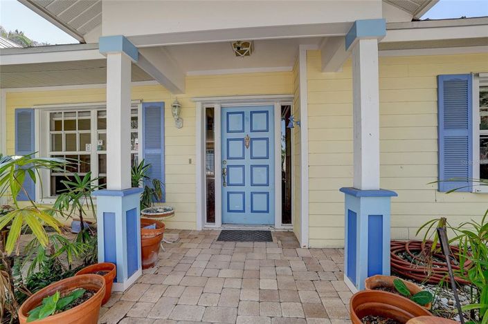 Image No.43-2 Bed Property for sale