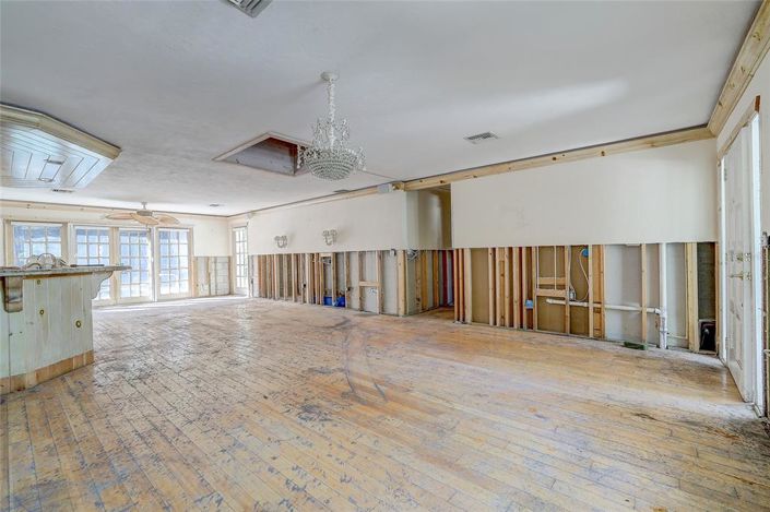 Image No.5-2 Bed Property for sale