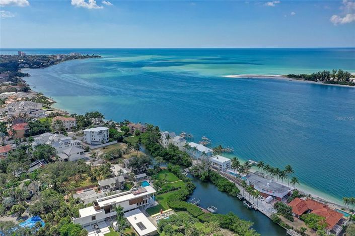 Image No.66-2 Bed Property for sale