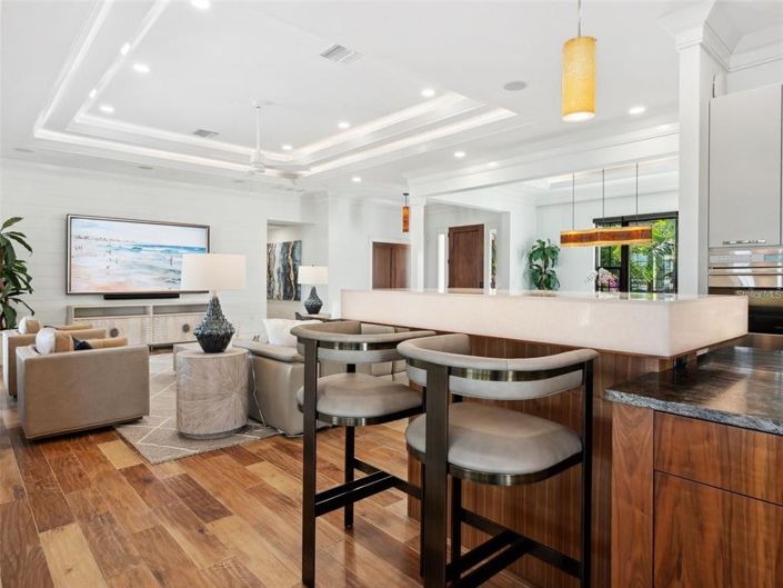 Image No.16-4 Bed Property for sale