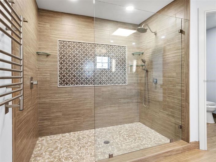 Image No.40-4 Bed Property for sale