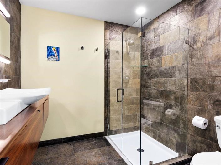 Image No.47-4 Bed Property for sale