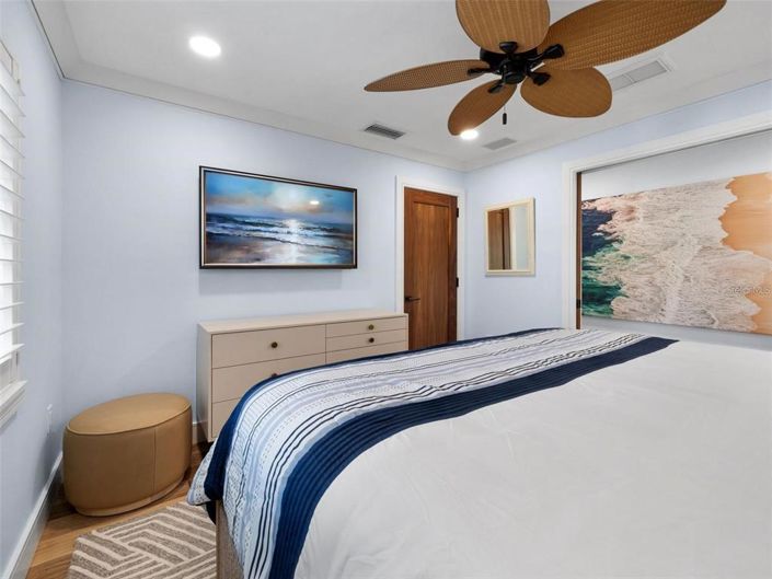 Image No.49-4 Bed Property for sale