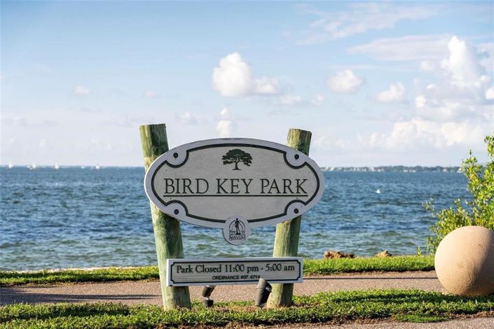 Image No.59-4 Bed Property for sale