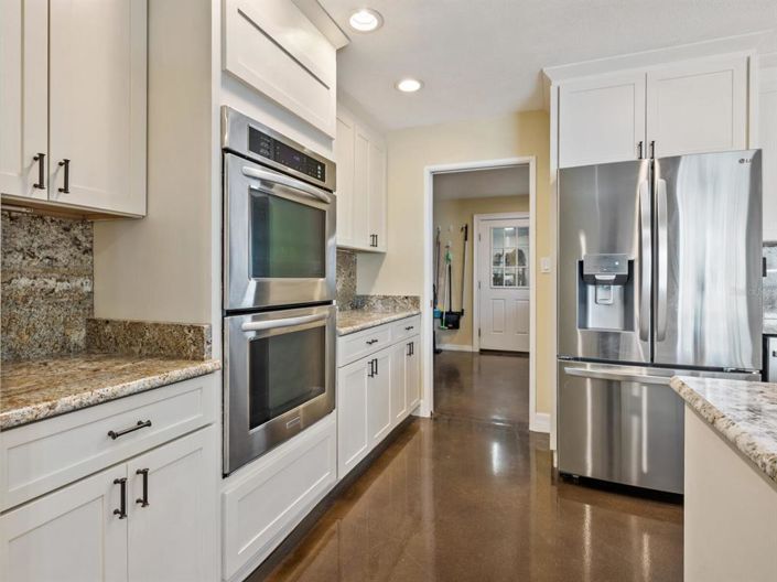 Image No.14-4 Bed Property for sale