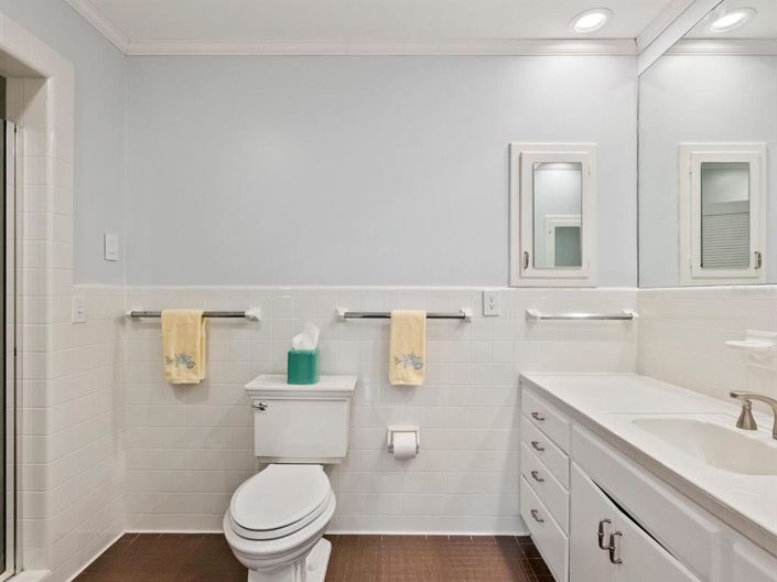 Image No.26-4 Bed Property for sale