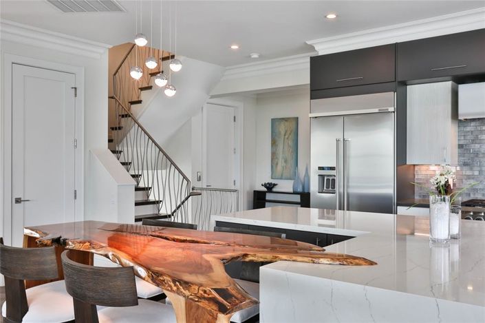 Image No.11-4 Bed Property for sale