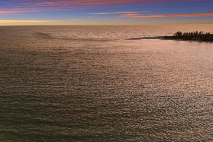 Image No.54-4 Bed Property for sale