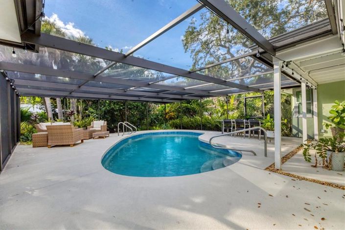 Image No.32-3 Bed Property for sale