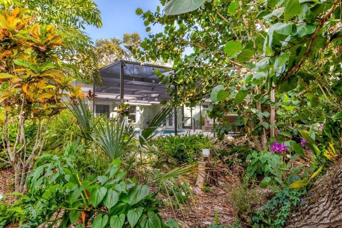 Image No.41-3 Bed Property for sale