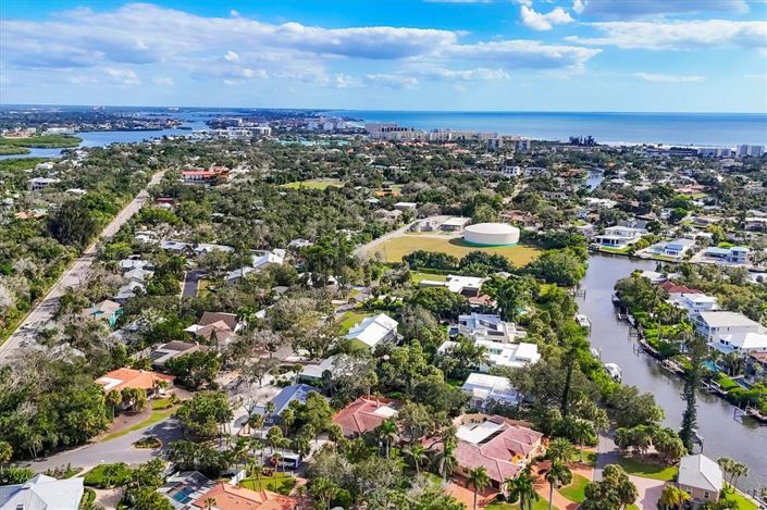 Image No.45-3 Bed Property for sale