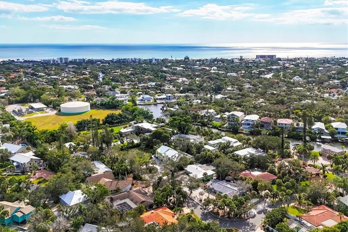 Image No.47-3 Bed Property for sale