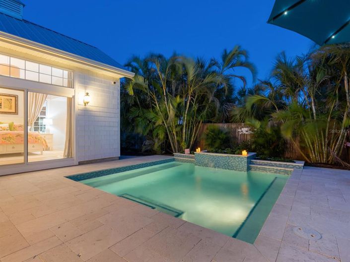 Image No.63-4 Bed Property for sale