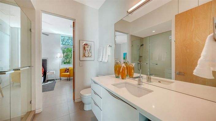 Image No.39-4 Bed Property for sale